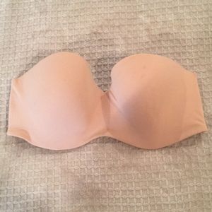 Strapless 34DD Victoria’s Secret bra